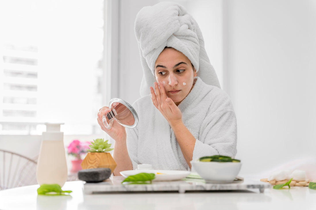 Morning Vs Night: When To Use Your Serum For Best Results